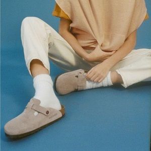 NWT Birkenstock Boston Taupe Suede N/R Soft Footbed 39EU/8-8.5US